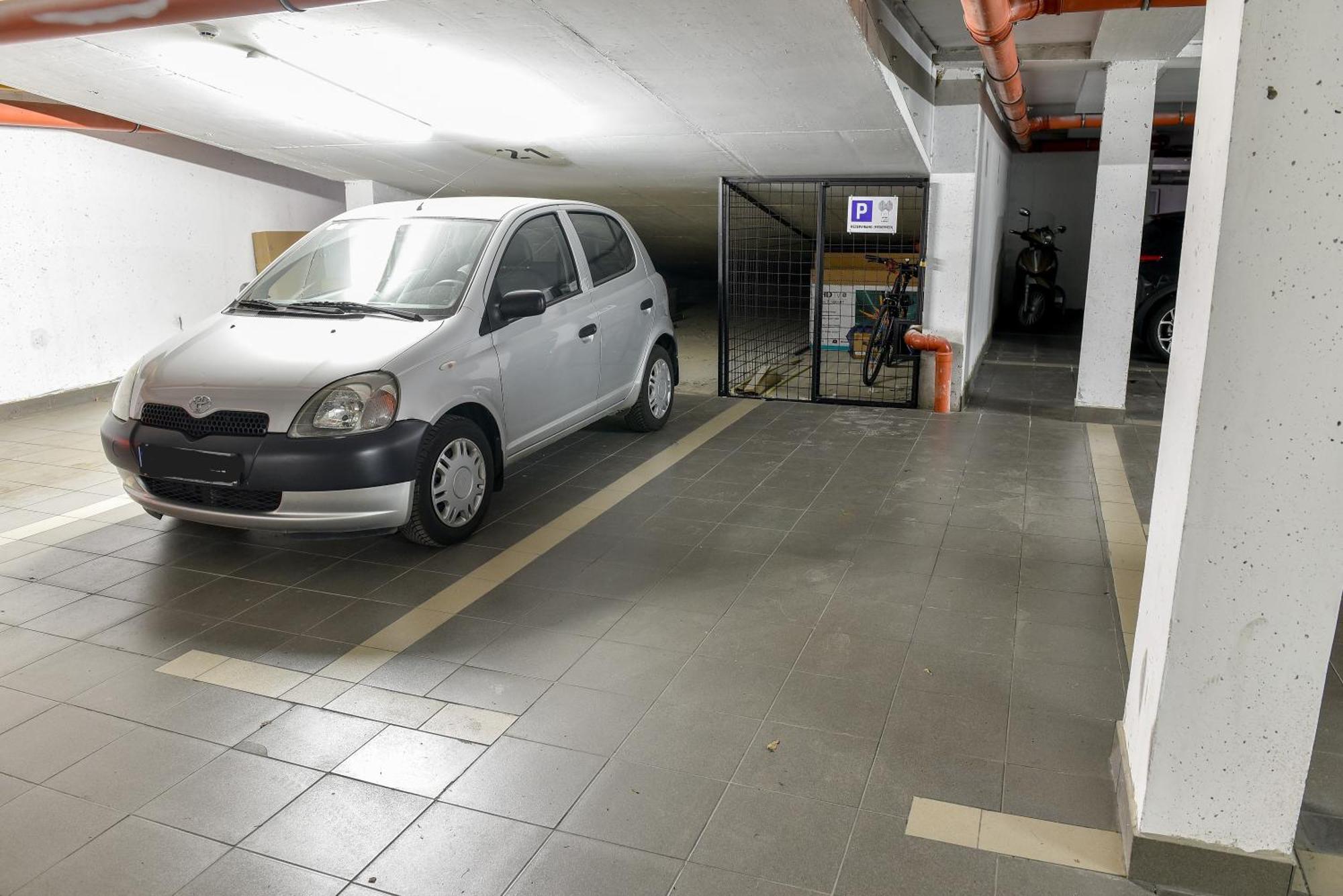 Astra Urban Garden Apartment, 2 Garage Parking Spaces Zagabria Esterno foto